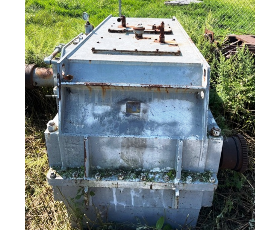 Lufkin Gearbox, Gear Reducer, Model #DF840S Lufkin Catalogue Rating 2988 HP.