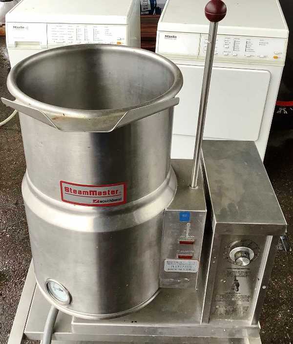 original-used-south-bend-steam-master-electric-tilting-kettle-model-kect-06-3.jpg