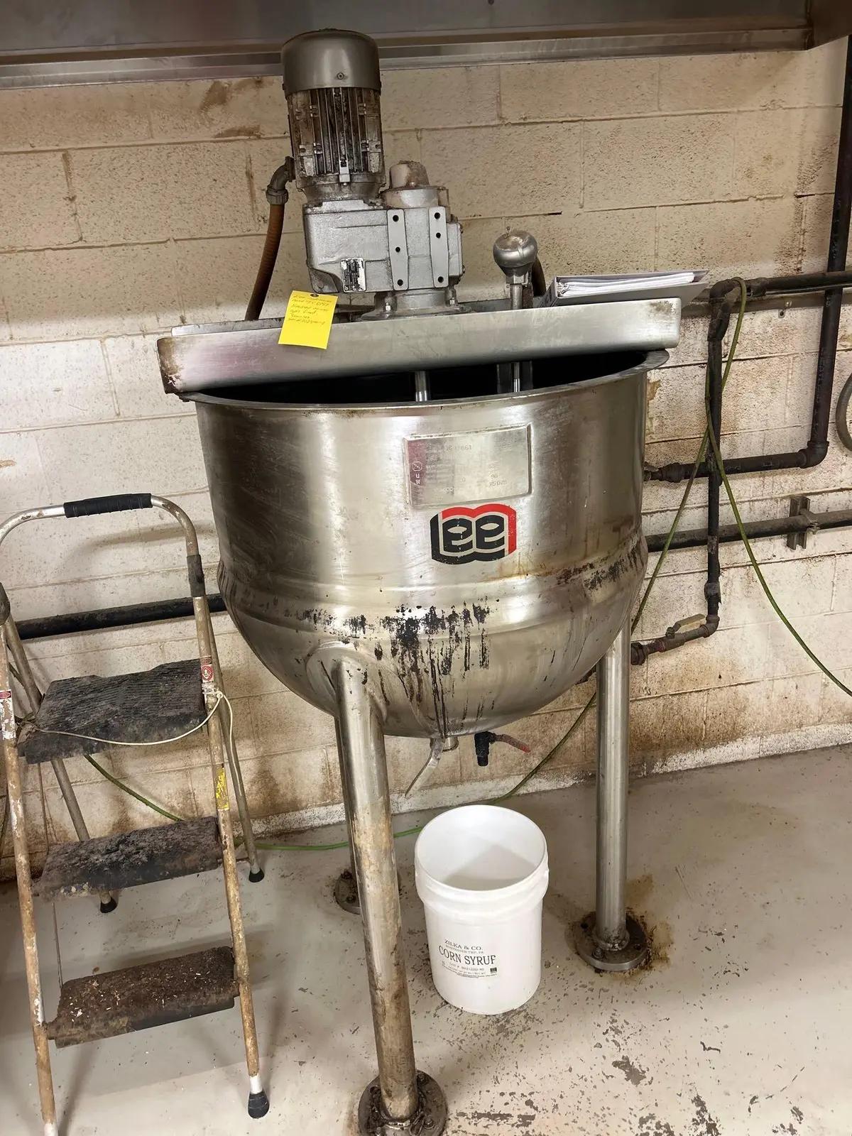 original-used-lee-industries-inc-75-gallon-d7-s-kettle-with-double-motion-agitation-4.jpg