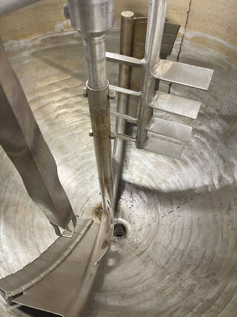 original-used-150-gal-cap-groen-stainless-steel-steam-mixing-kettle-used-with-1-hp-sweep-mixer-13.jpg