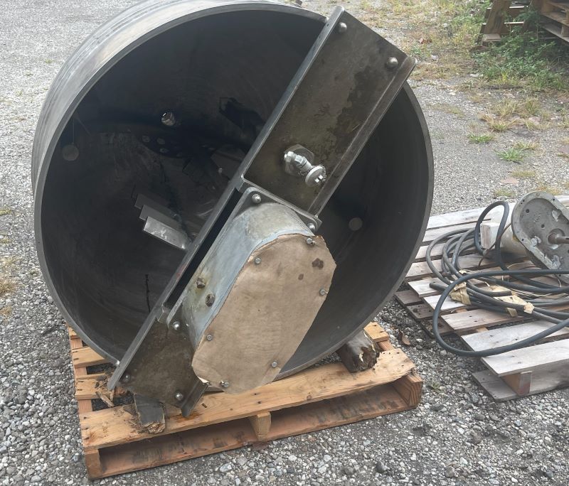 original-used-150-gal-cap-groen-stainless-steel-steam-mixing-kettle-used-with-1-hp-sweep-mixer-3.jpg